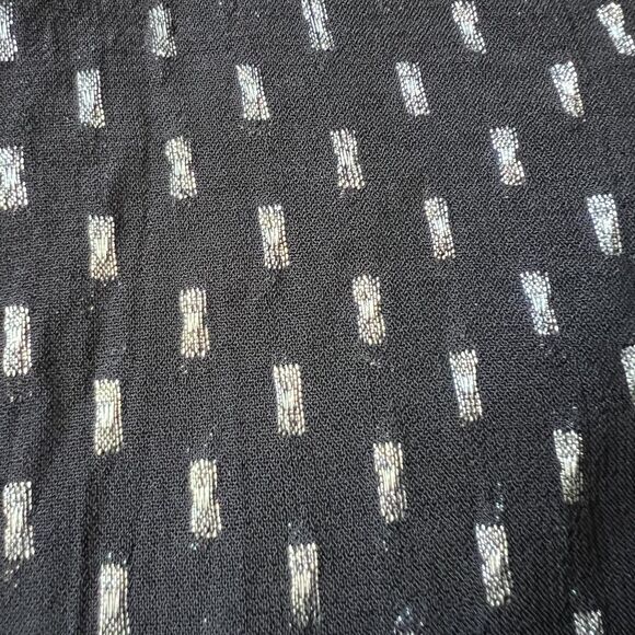 Amuse Society Women Tunic Top Blouse XS Black Silver Thread 3/4 Sleeve Tie Boho - Picture 8 of 16